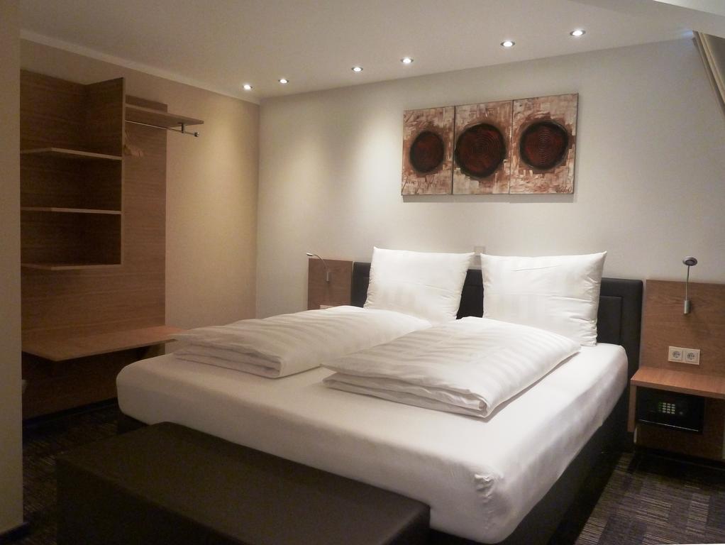 Hotel Saline 3 Büdingen 部屋 写真